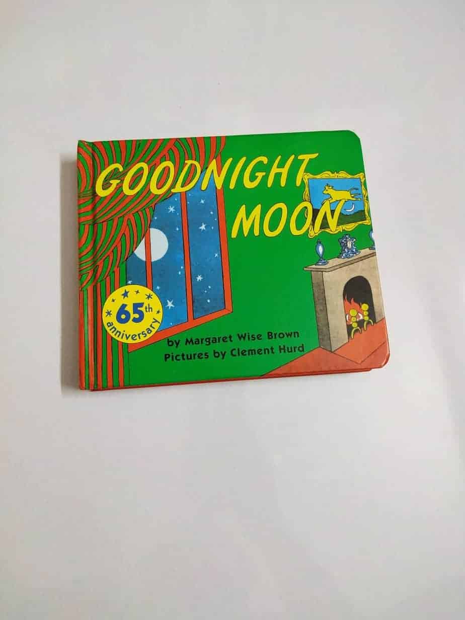 Moon Themed Picture Books for Kids - Nathan Reading Journey